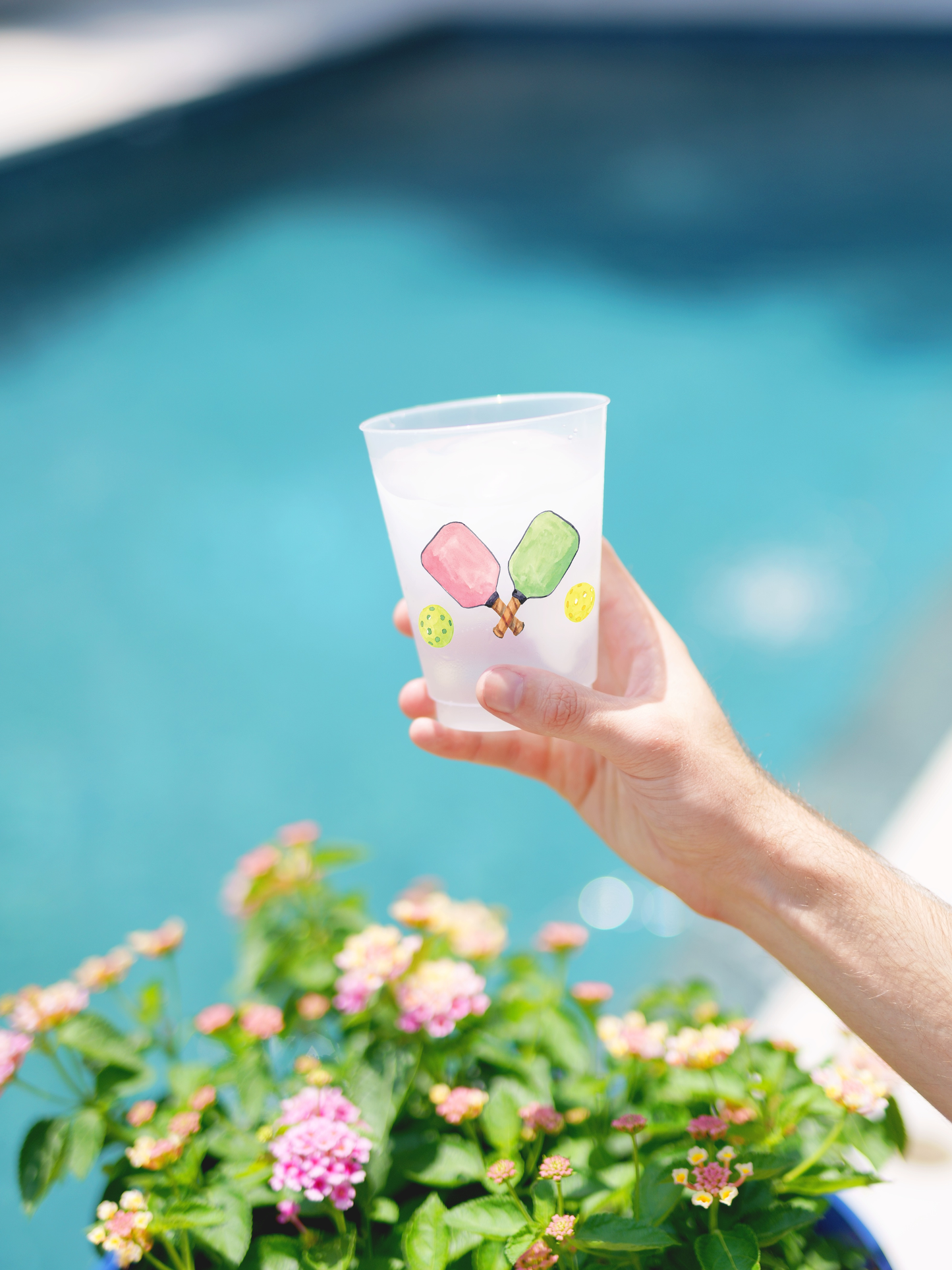 Cute plastic frosted cup